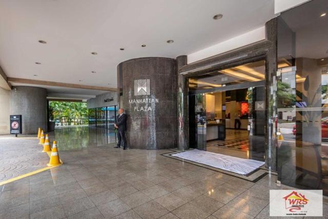Hotel Manhattan Plaza