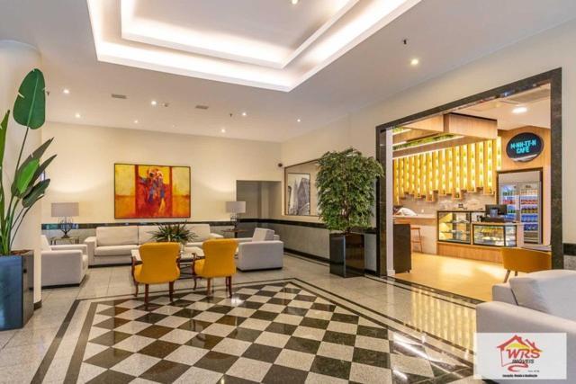 Manhattan Plaza 4*